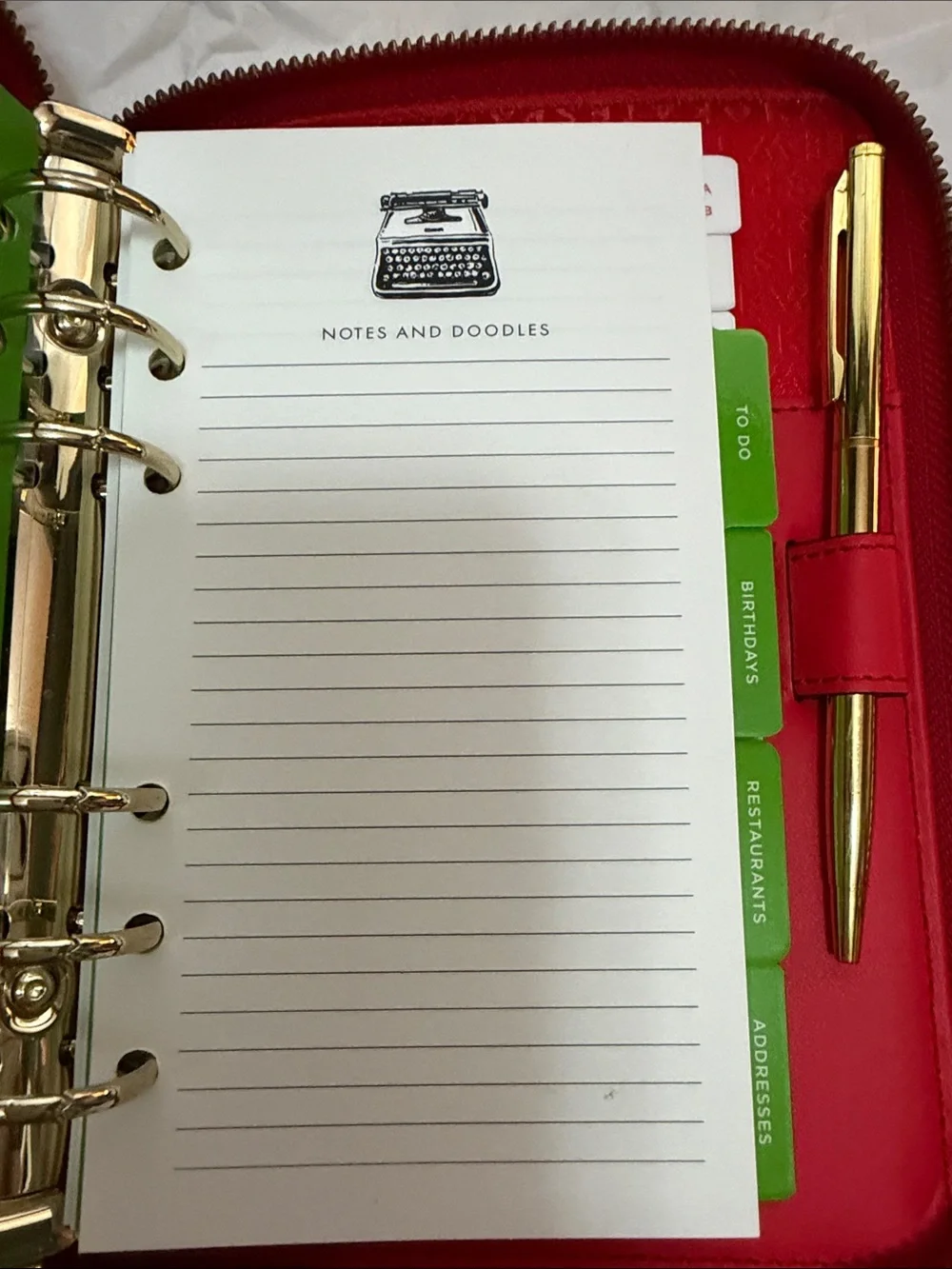 kate spade Red Pebbled Leather Zip Wesley planner Gold 6 ring agenda zippered